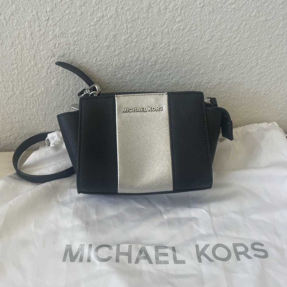Michael Kors crossbody